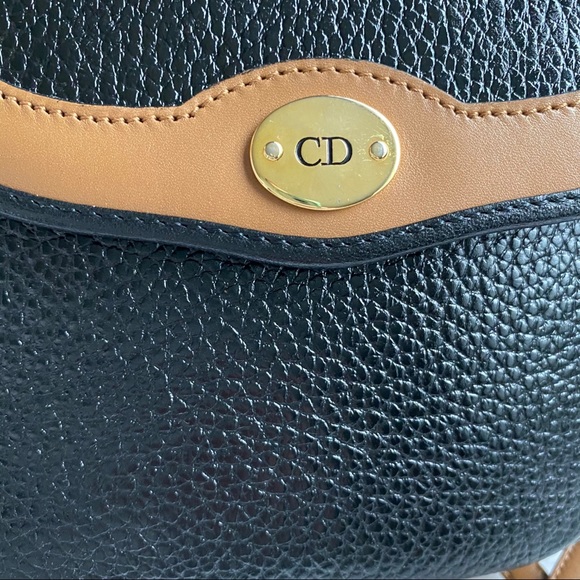 Dior Leather Crossbody Bag - Picture 4 of 16